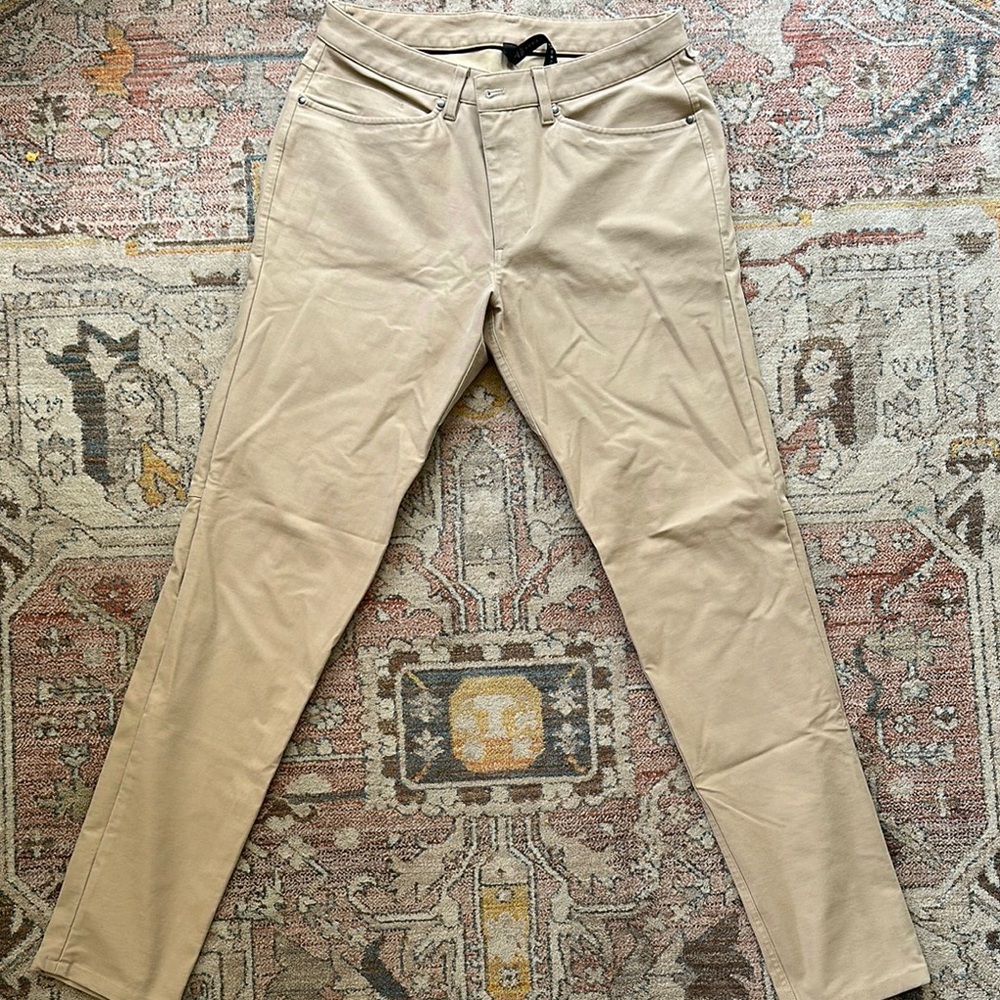 Men’s Lululemon Tan Slim Fit Pants